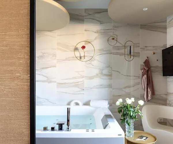 Jacuzzi By Enjoy Garda