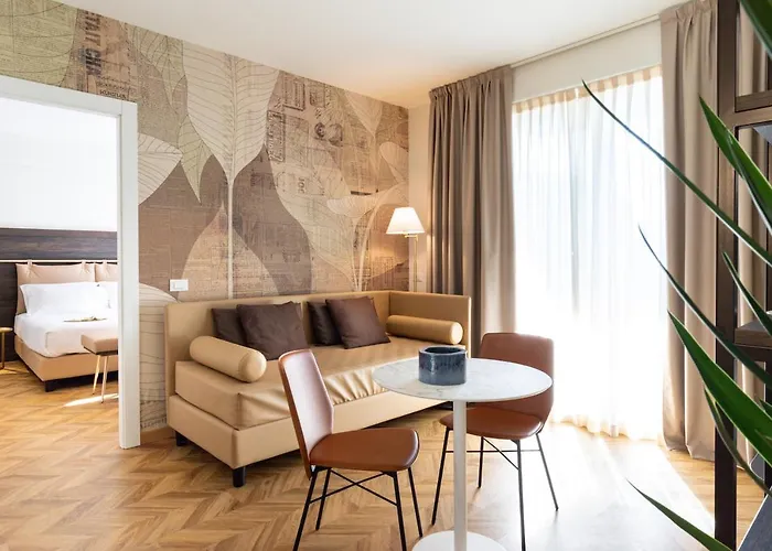 Jacuzzi By Enjoy Garda 페스키에라델가르다